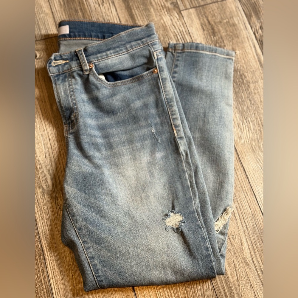 Classic Blue Distressed Women’s Jeans